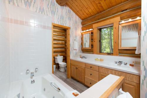 3770 Lake Creek - Three Bedroom Home