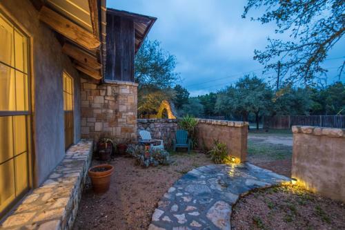 Rock 'n' Wood Home