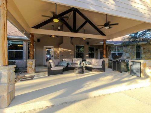 River Mountain Retreat
