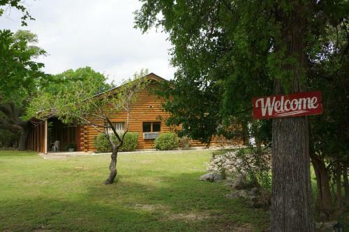 Wimberley Log Cabins Resort And Suites - Unit 3