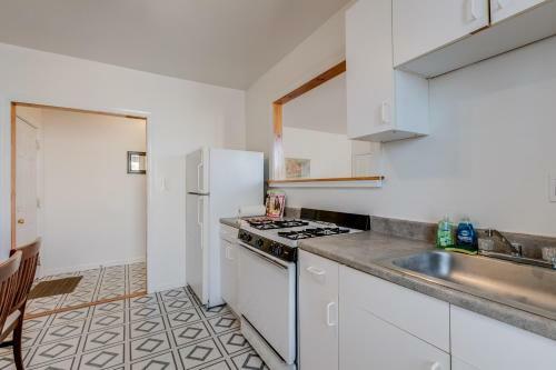 Apartamento 2440 S 1