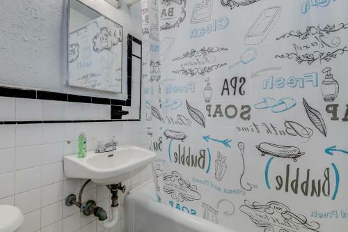 Apartamento 2440 S 1