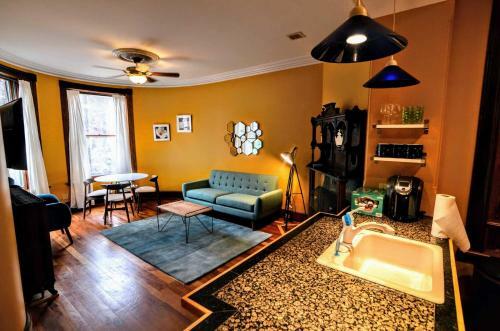 1305 Northwest Rhode Island Apartment #1076 Apts