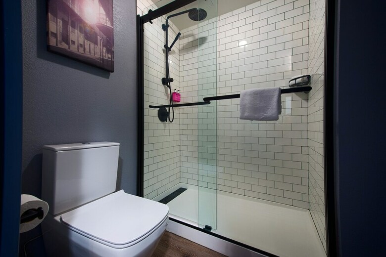 Hotel Moxy Washington, Dc Downtown