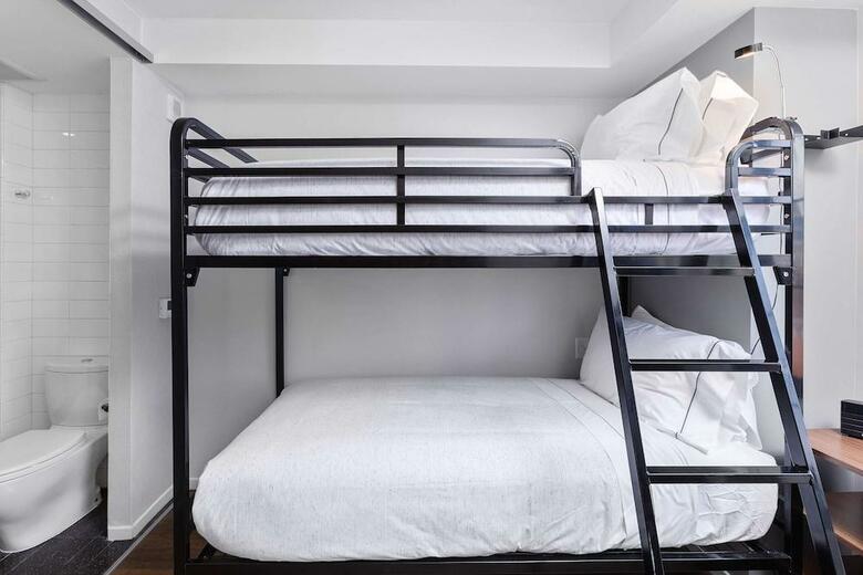 Pod Dc Hotel