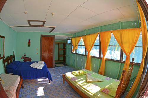 Poor Man's Paradise Lodge