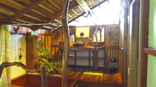 Lodge 3 Bamboo