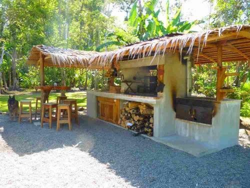 Lodge 3 Bamboo