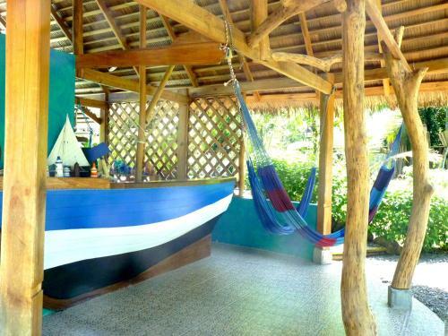 Lodge 3 Bamboo