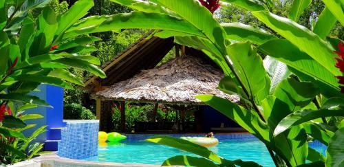 Lodge 3 Bamboo