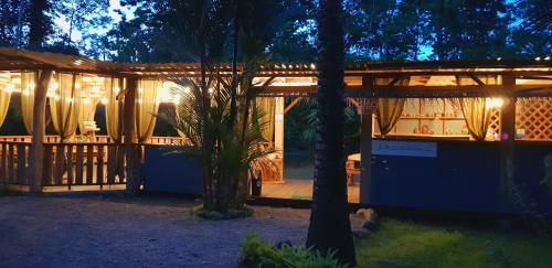 Lodge 3 Bamboo