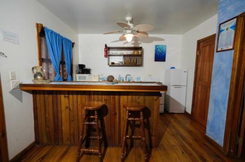 Hotel Sea Breeze Inn