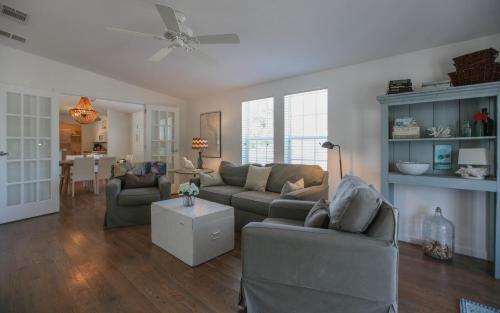 Seagrove Cottage