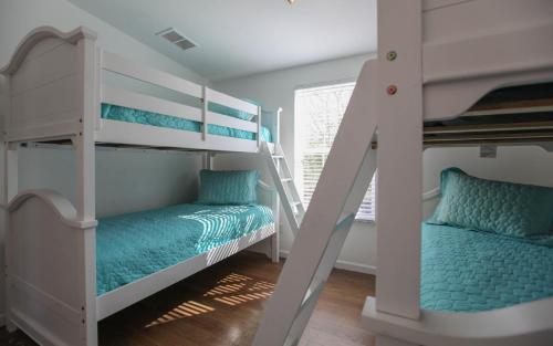 Seagrove Cottage