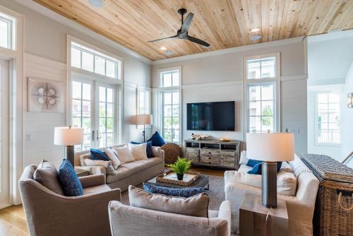 Seagrove 138 Chivas Lane Home