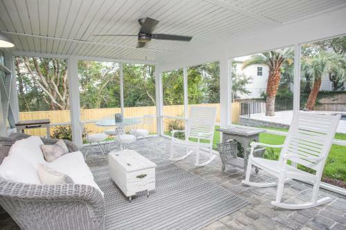 30a Beach House - Beachside Betty