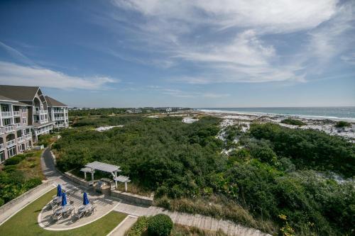 99 Compass Point Way South #407