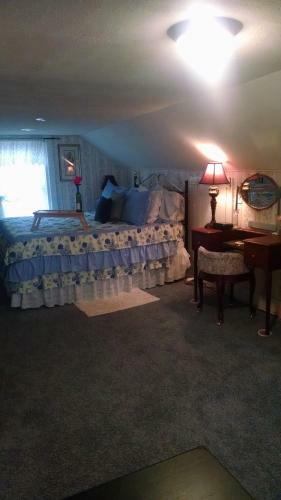 Lake Valley Legends B&B