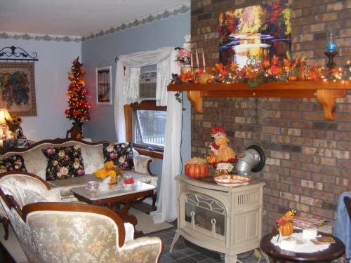 Lake Valley Legends B&B