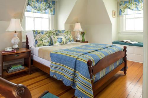 Bed & Breakfast Idlwilde Inn