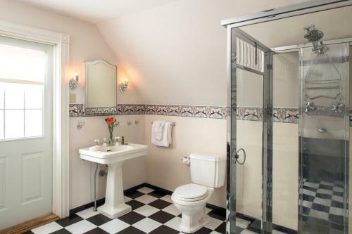 Bed & Breakfast Idlwilde Inn