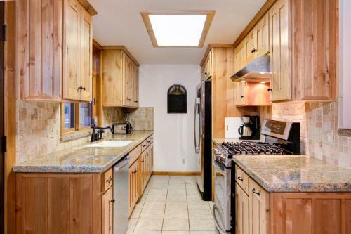 2n Big Pine Lodge