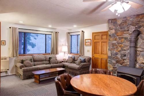 22b Bradley's Cabin