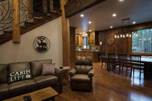 1r Rustic Retreat