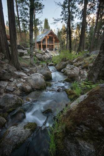 1r Rustic Retreat