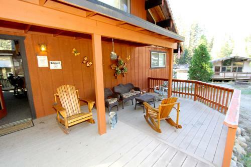 6b Meadow View