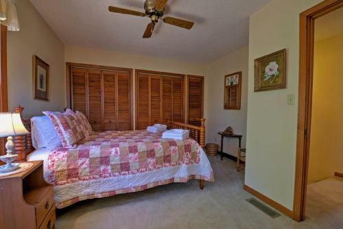 Lilly's Mountain Getaway Home
