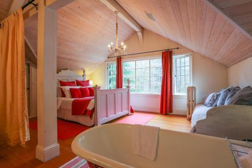 Swedish Stuga Vacation Rental