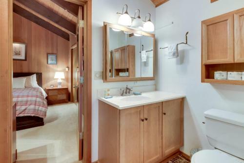 Mountain Meadow Lodge