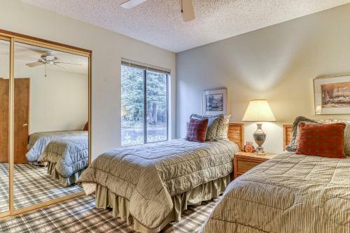 Apartamento On The Nine Golf Retreat