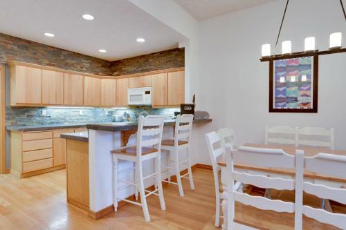 Mt Hood Golf And Ski Retreat