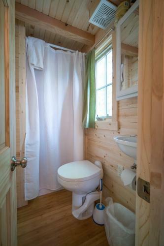 Mount Hood Village Savannah Tiny House 4