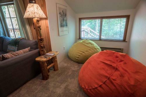 Salmon River Getaway-2 Bedroom