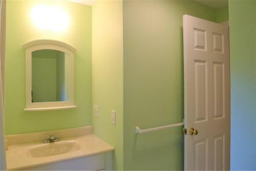 300 Gross Hill - 3 Bedroom