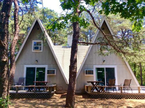 Hotel Self-sufficient Cottages At Even'tide Resort