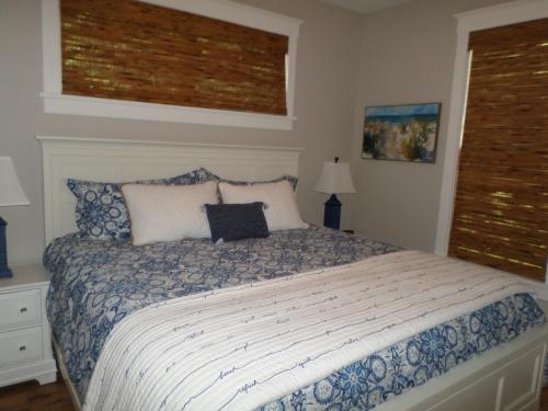 Cottage 184 (the Boardwalk 4)