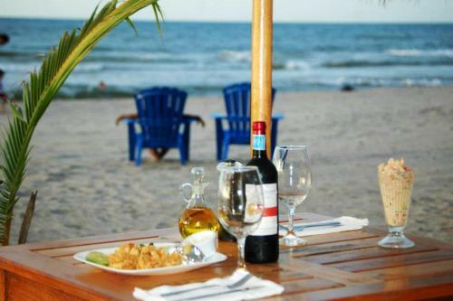 Hotel Y Restaurante Cesar Mariscos