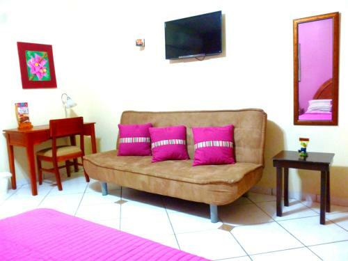 Hotel Hostal Green Frog