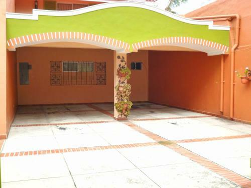 Hotel Hostal Green Frog