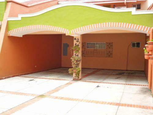 Hotel Hostal Green Frog