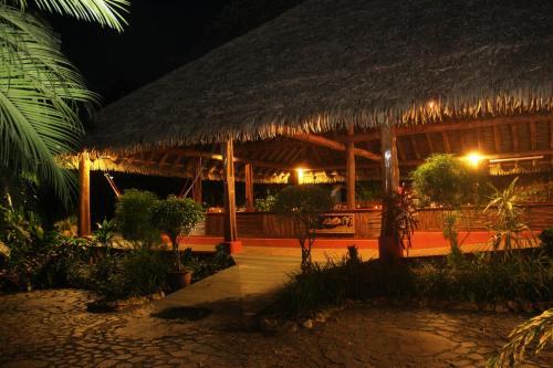 Luna Lodge