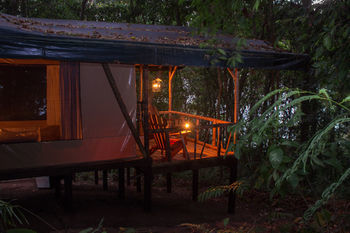 La Leona Eco Lodge