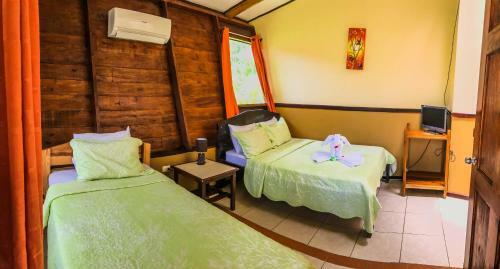 Lodge Cabinas Faro Arenal