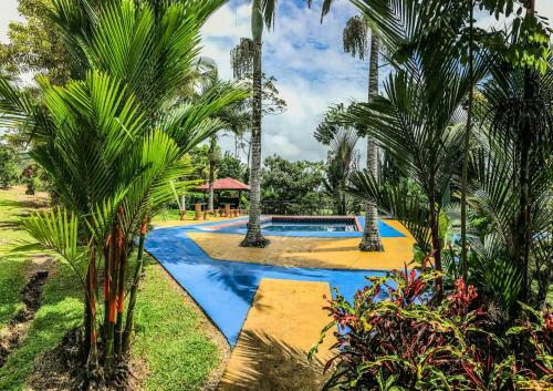 Lodge Cabinas Faro Arenal