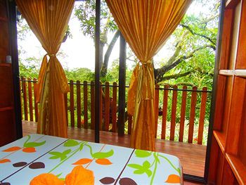 Hotel Heliconias