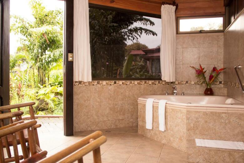 Hotel Monta�a De Fuego